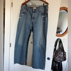 Levi's Straight Leg Jeans - Light Blue Denim
